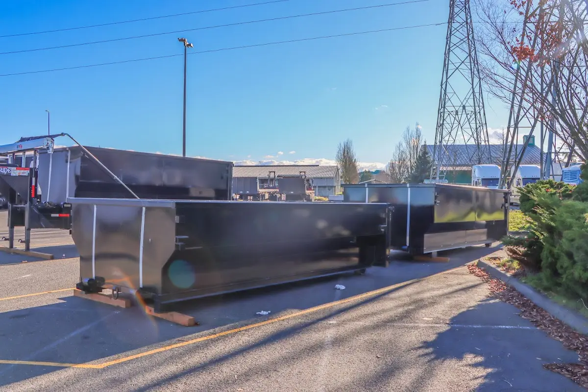 Professional dumpster rental and junk removal service in Greenwich